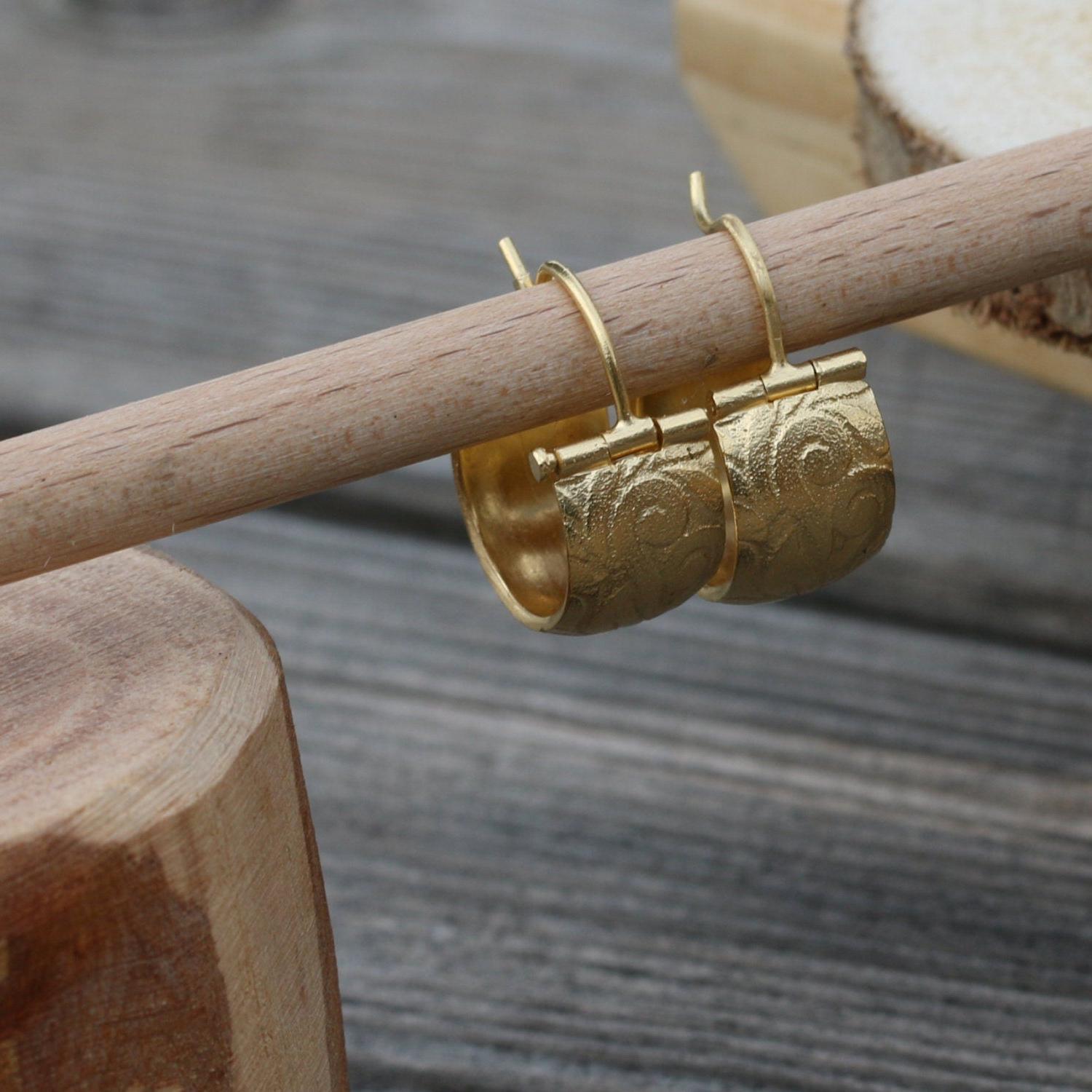 Hoop Earrings,Gold Hoop Earrings for Women,Statement Earrings, Gold Hoop Earrings, Bohemian Earrings, Chunky Hoop Earrings,Big Hoop Earrings