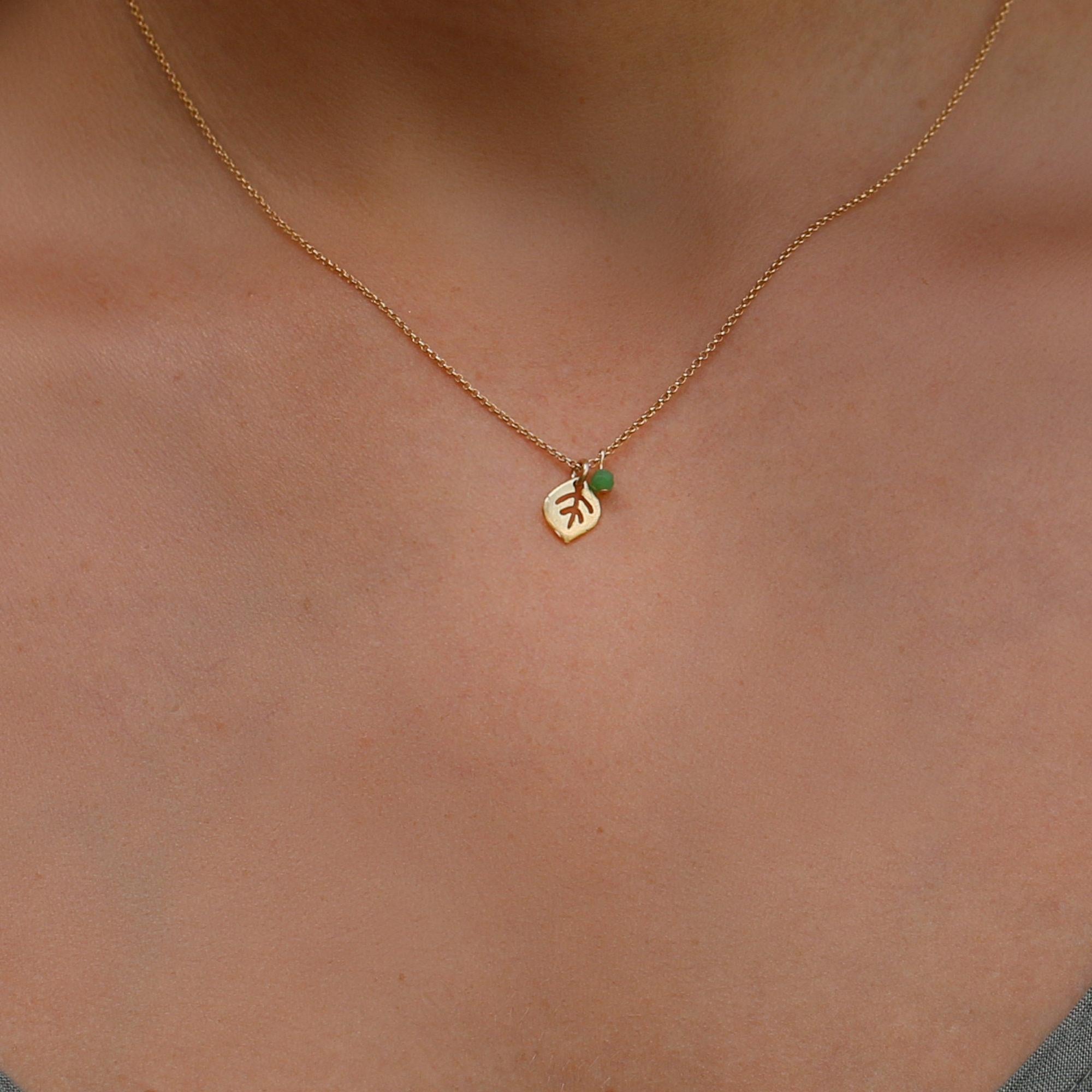 Dainty Gold Necklace for Women,Pendant Necklace,Leaf Necklace,Necklace for Teen Girls,Gift for Daughter,Cute Necklaces,Stone Necklace