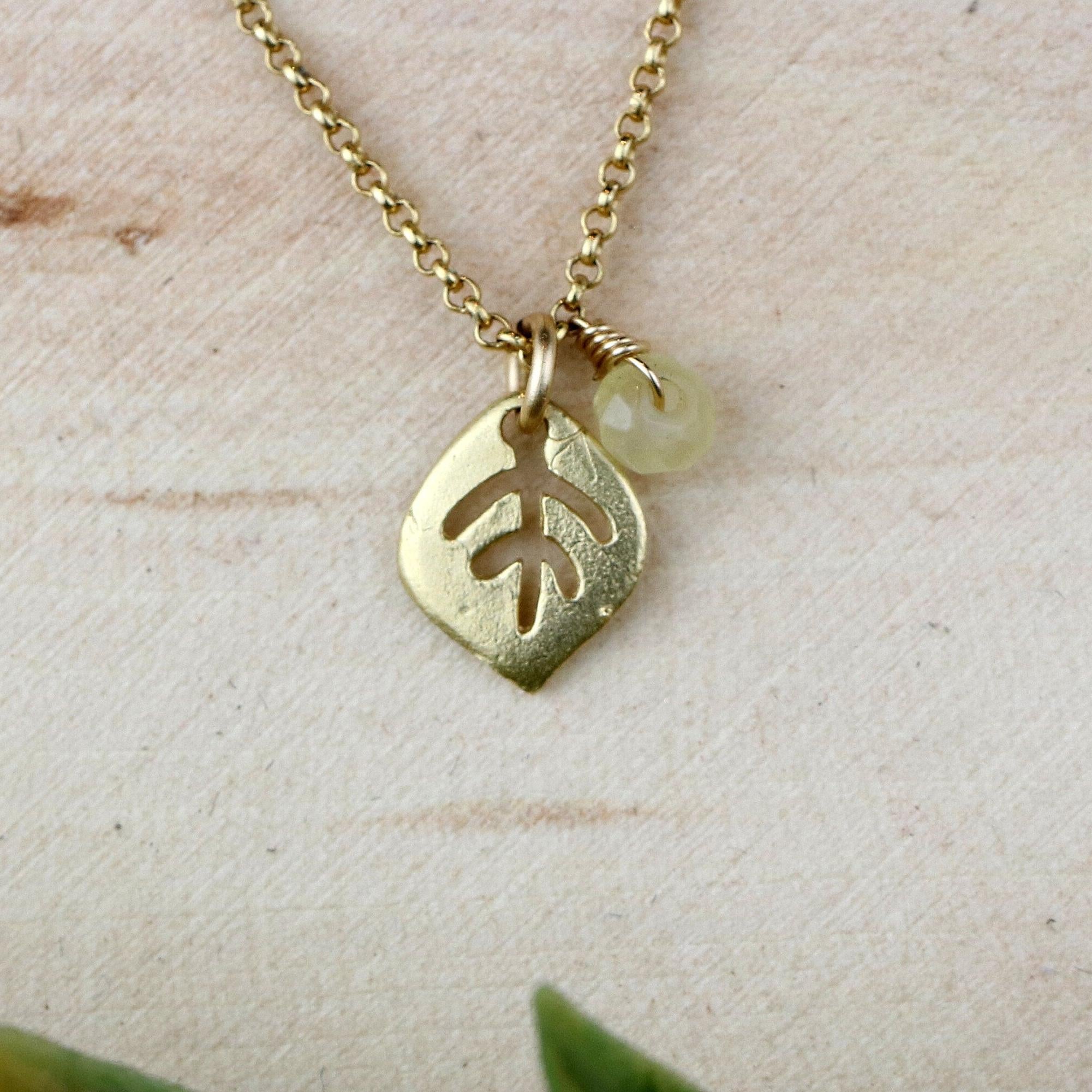 Citrine Necklace,Birthstone Necklace,Dainty Necklaces for Women,Cute Necklace,Jewelry for Teen Girls,Gifts for Her,Gold Pendant Necklace