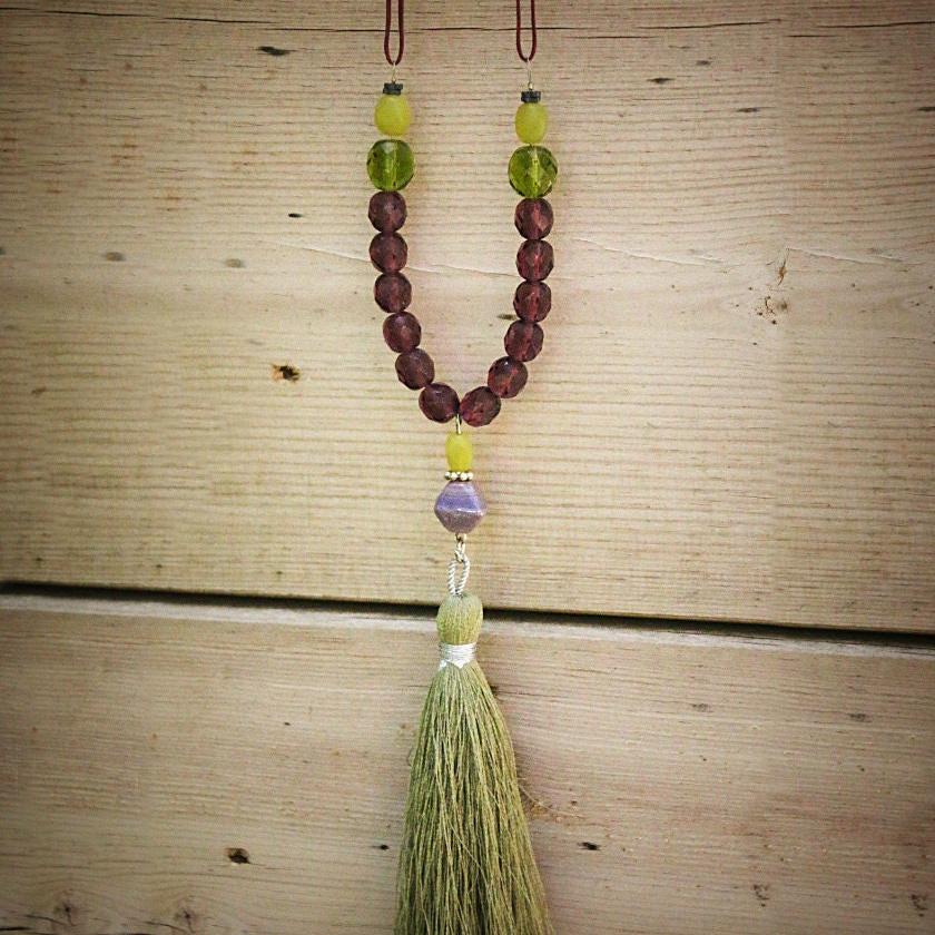 Handmade Necklace,Green Necklace,Statement Necklaces for Women,Bead Necklaces,Tassel Necklaces for Women,Boho Necklace,Handmade Jewelry