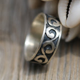 Sterling silver band ring