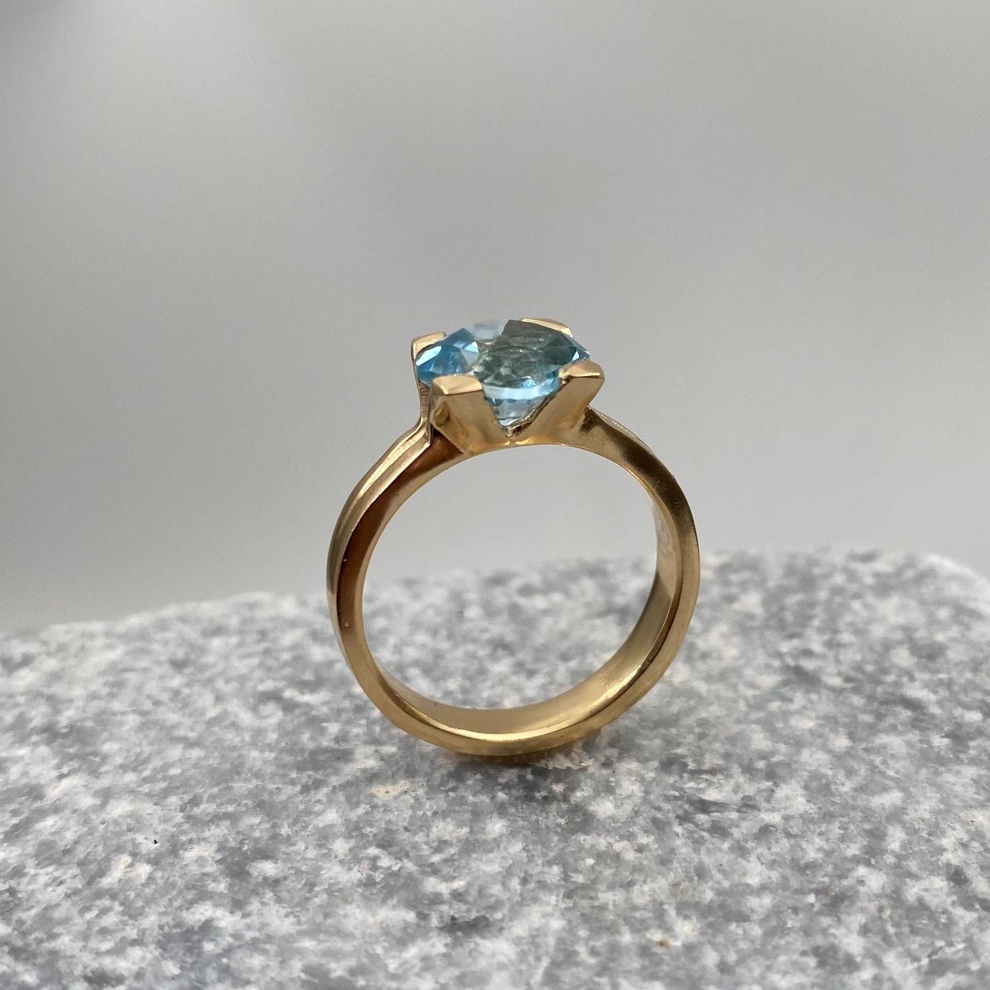 Blue Topaz Ring,Topaz Birthstone Ring,Bday Gifts for Women,Stone Ring,November Birthstone,Wedding Rings for Women,Engagement Ring
