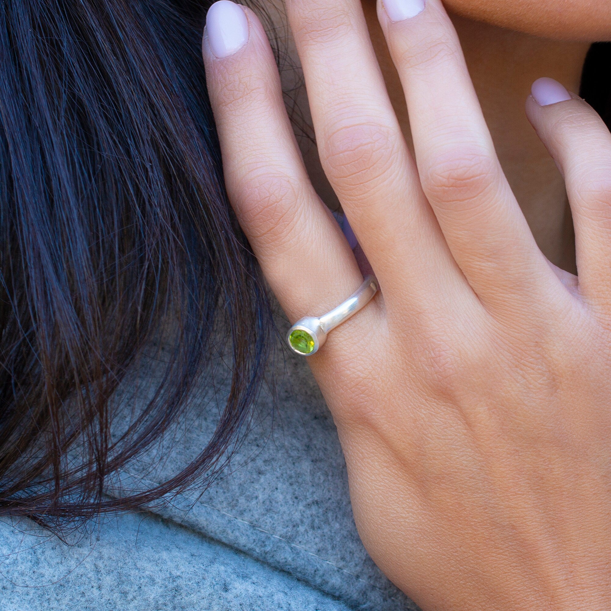 Round Peridot Silver Ring, Peridot Bezel Ring, Solitaire Rings For Women, Solitaire Peridot Ring, Peridot Ring, Mothers Day Gift-R558