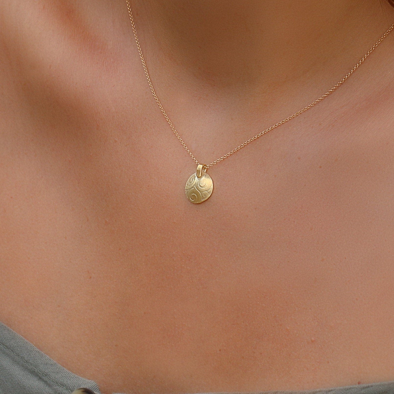 Gold necklace for women, Gold plated circle pendant necklace, Dainty everyday necklace, Artisan boho necklace, Bohemian jewelry gift for her