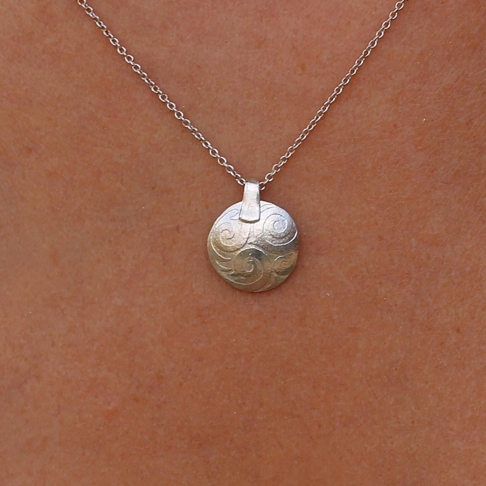 Dainty Round Gold Spiral Textured Pendant Necklace, Concave Spiral Textured Pendant Teen necklace, Spiral Necklace, Mother's Day Gift