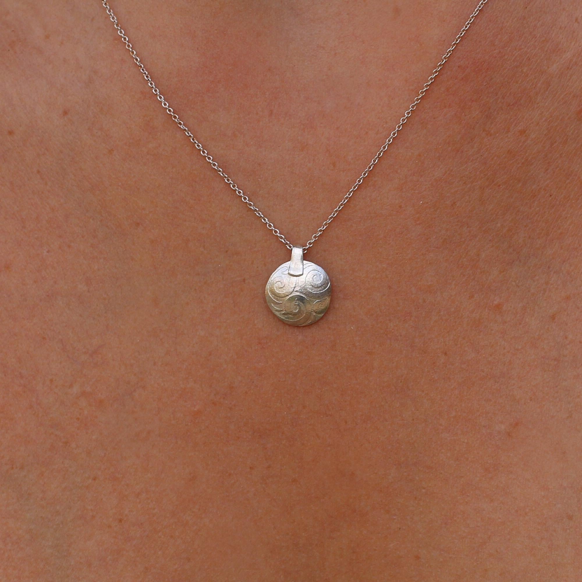 Dainty Round Gold Spiral Textured Pendant Necklace, Concave Spiral Textured Pendant Teen necklace, Spiral Necklace, Mother's Day Gift