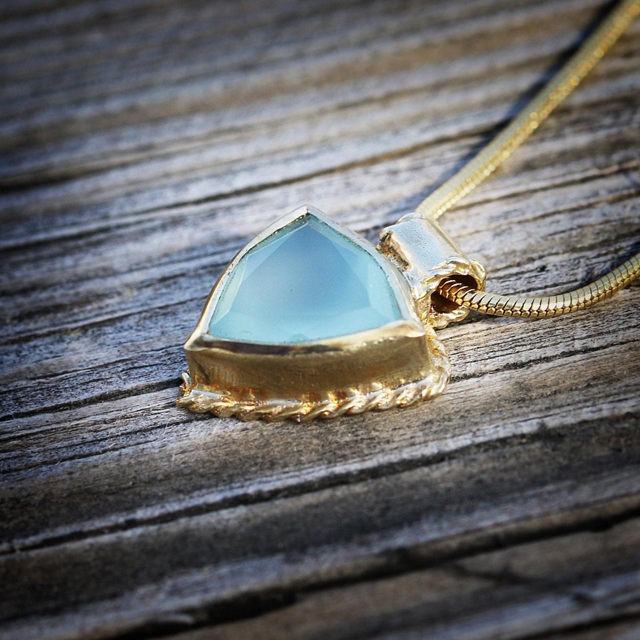 Aqua Chalcedony Trillion Cut Pendant Necklace • Gold Daity Handcrafted Necklace • Gift for Mom Sister Daughter • Short Necklaces For Women