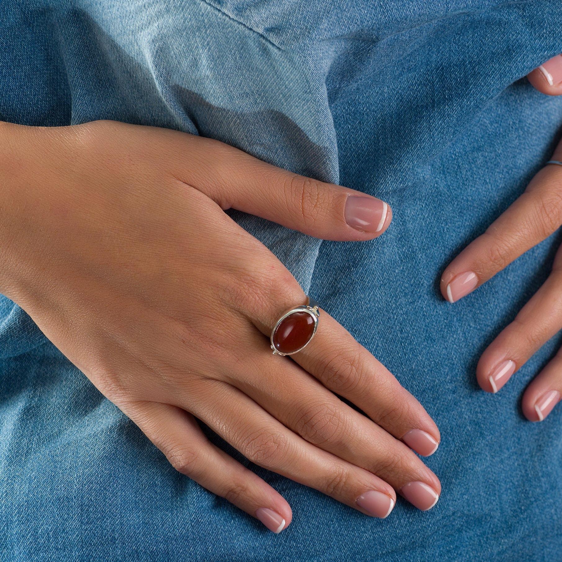 Oval Carnelian Silver Ring For Women, Cocktail Rings, Sterling Silver Statement Ring, July birthstone ring, Christmas Gift for women