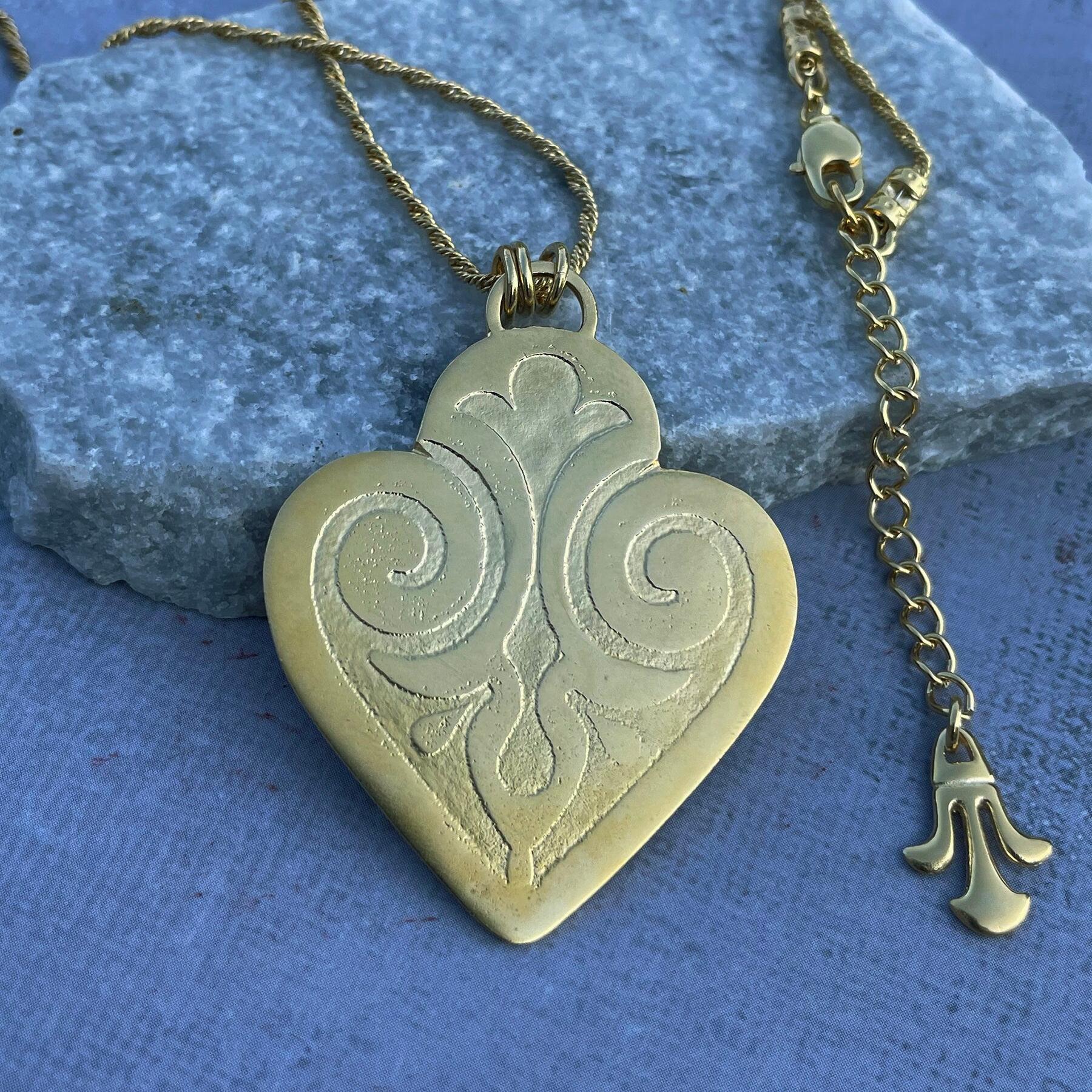 Long Silver Heart Necklace, Silver Boho Pendant Long Necklace For Women, A Gift For Her, Statement Pendant Necklaces, Extra Long Necklaces.