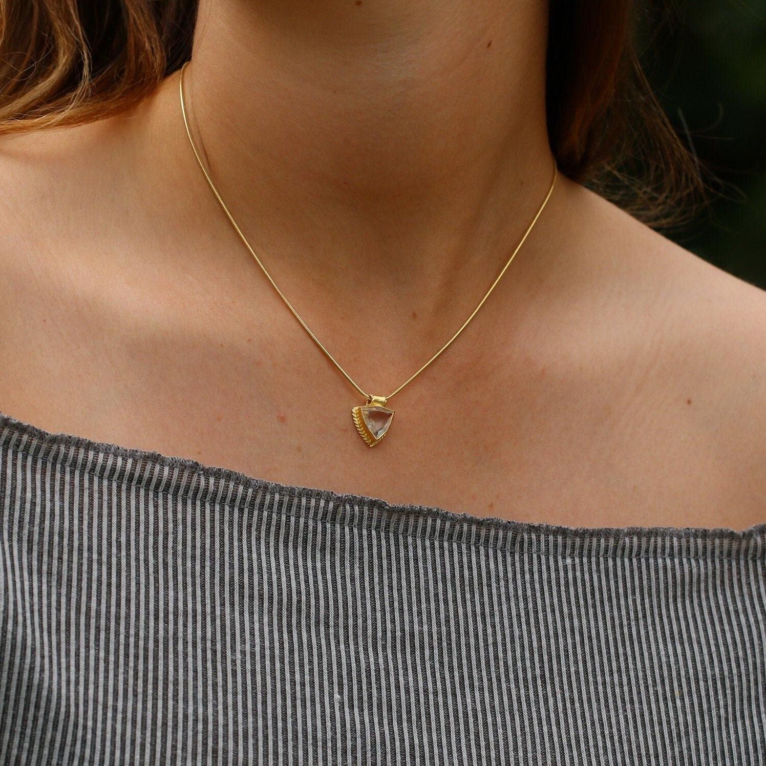 Dainty Necklaces for Women,Clear Quartz Necklace,Crystal Quartz Necklace,Jewelry Necklace,Anniversary Gifts for Her,Handmade Jewelry