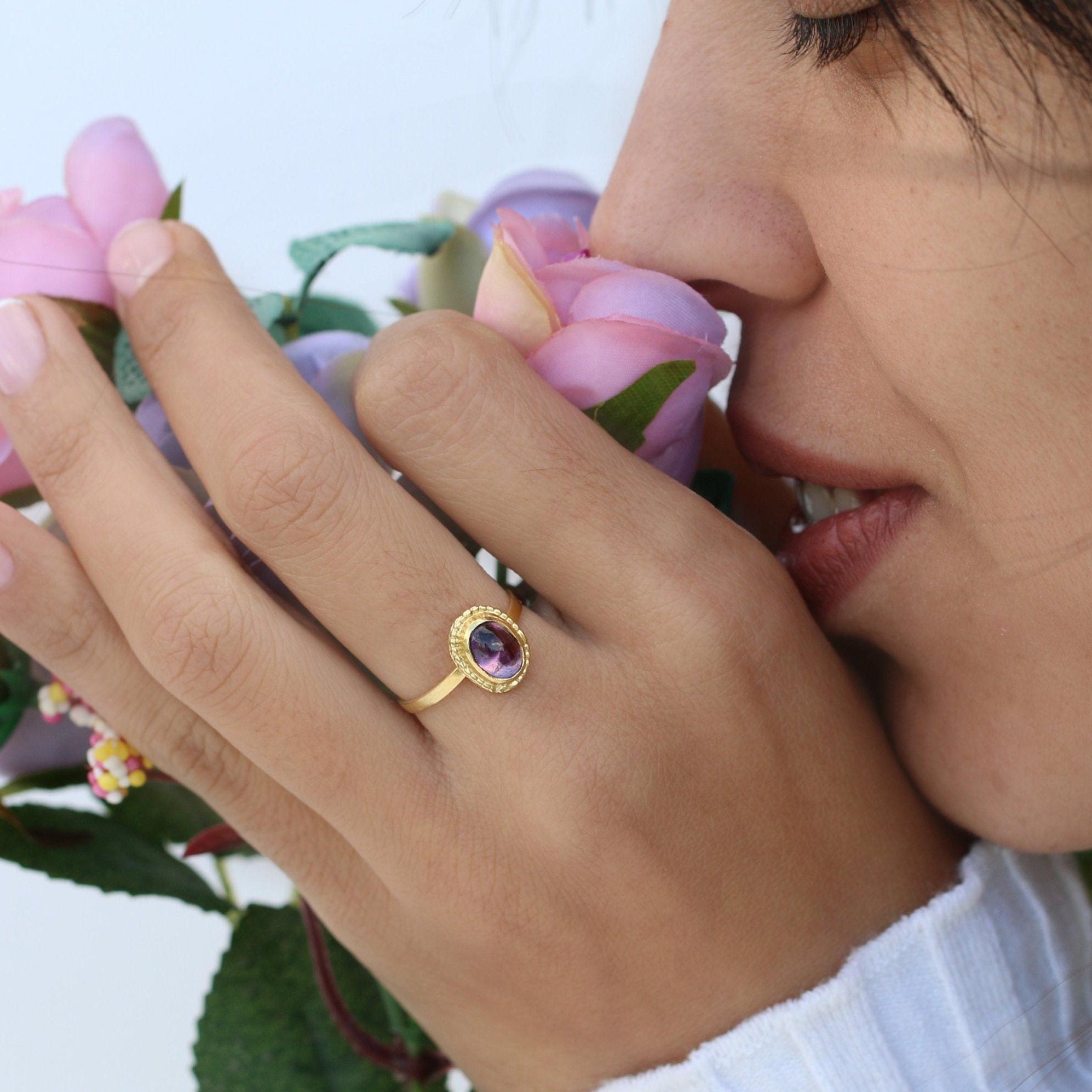 Engagement Ring Amethyst , February Birthstone Ring, Oval Cut Stone Rings, Purple Gemstone Ring, Dainty Gold Rings For Women