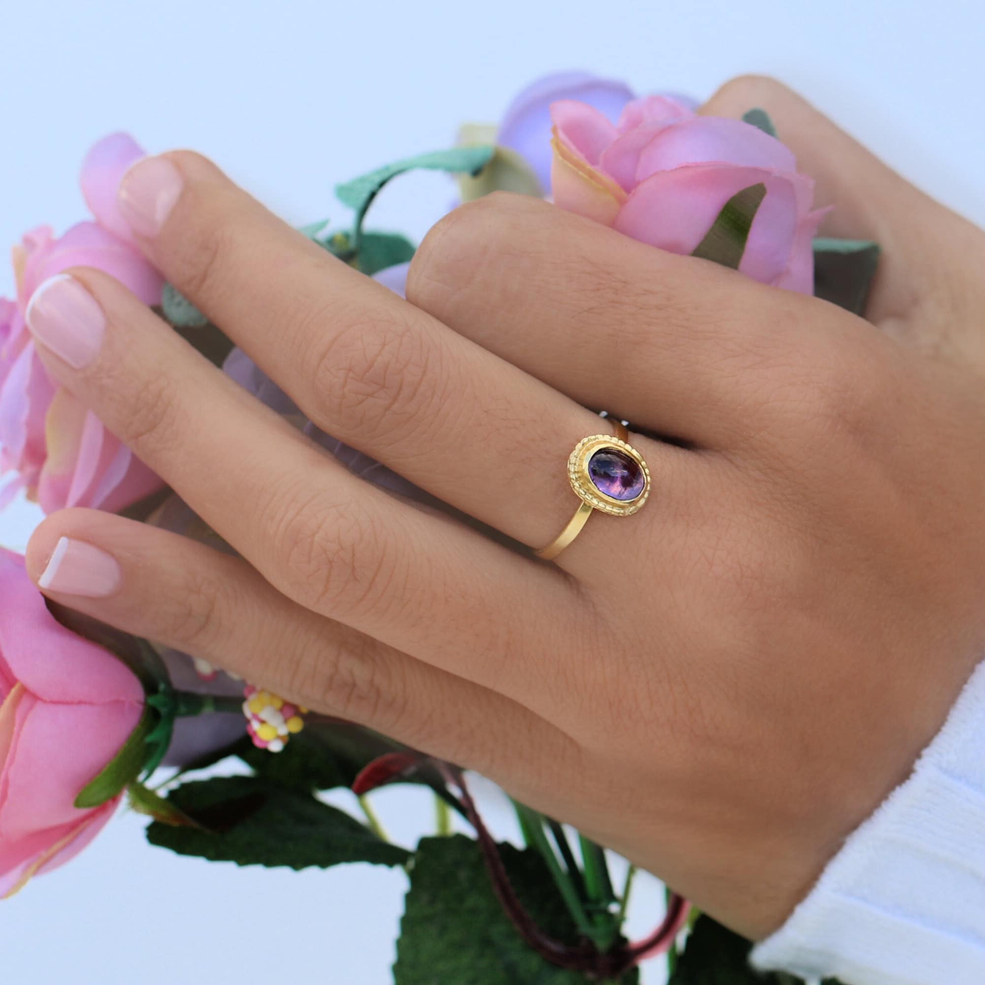Engagement Ring Amethyst , February Birthstone Ring, Oval Cut Stone Rings, Purple Gemstone Ring, Dainty Gold Rings For Women