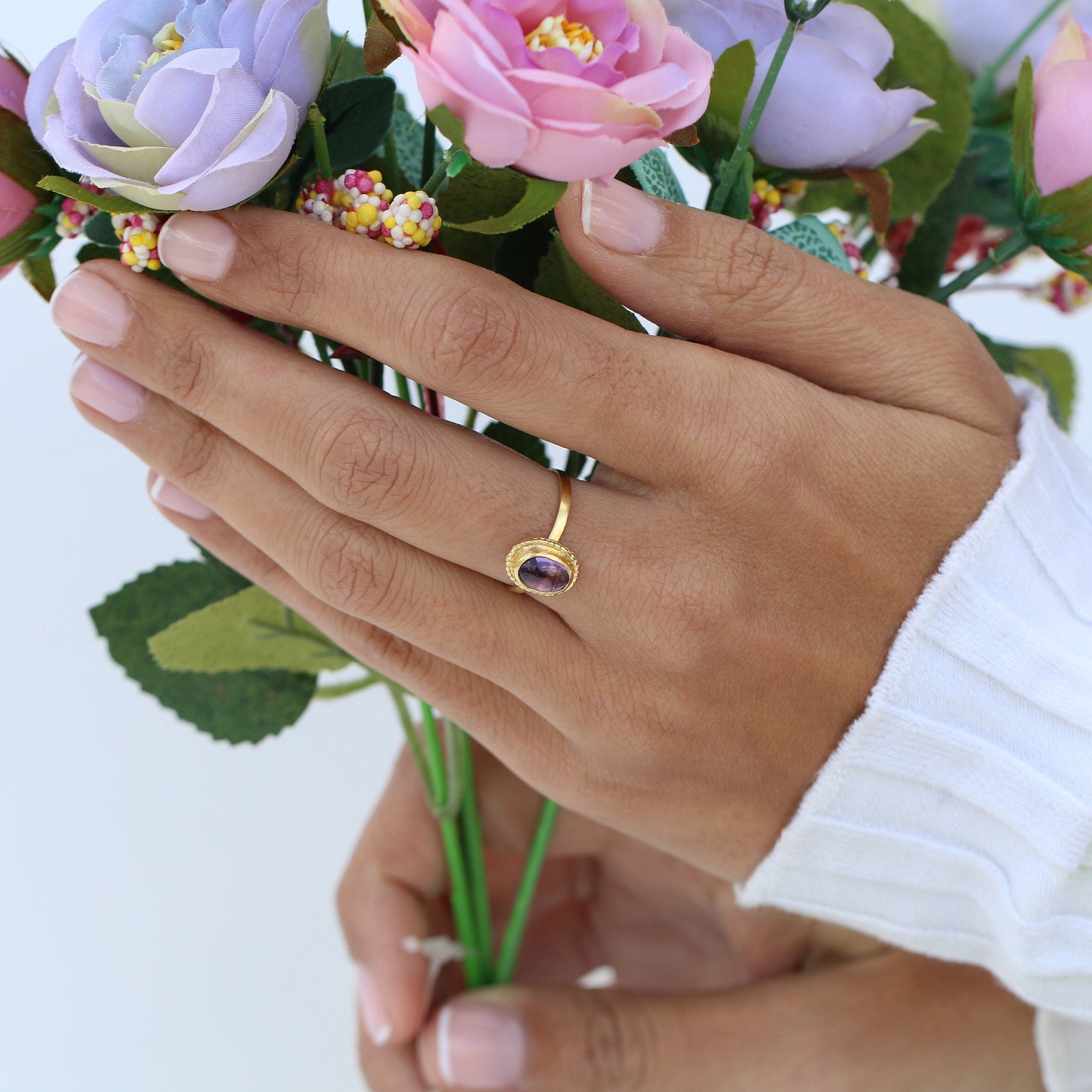 Amethyst Engagement Ring, February Birthstone Ring, Oval Cut Stone Rings, Purple Gemstone Ring, Dainty Gold Rings For Women.
