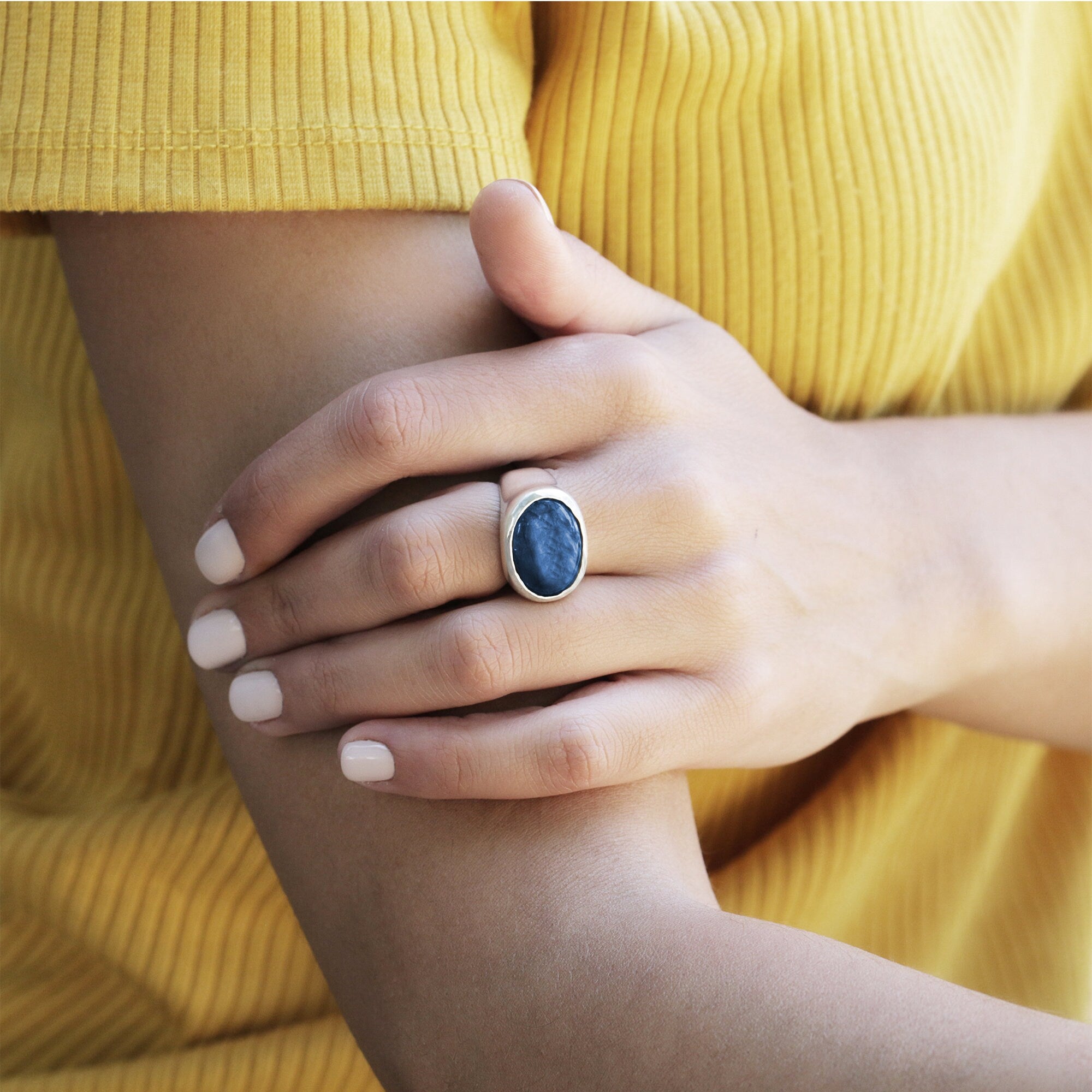 Blue Kyanite Ring • Boho Ring For Women • gold Ring • kyanite Statement Ring • Handmade Jewelry • Silver Rings • Gift For Her • Oval Ring