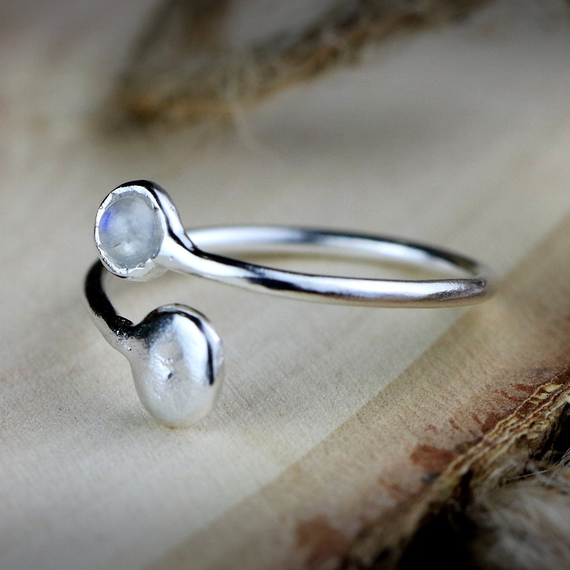 Moonstone Ring,Open Rings for Women,June Birthstone Ring,Delicate Rings,Cute Rings for Women,Gift for Her,Stackable Rings,Everyday Rings