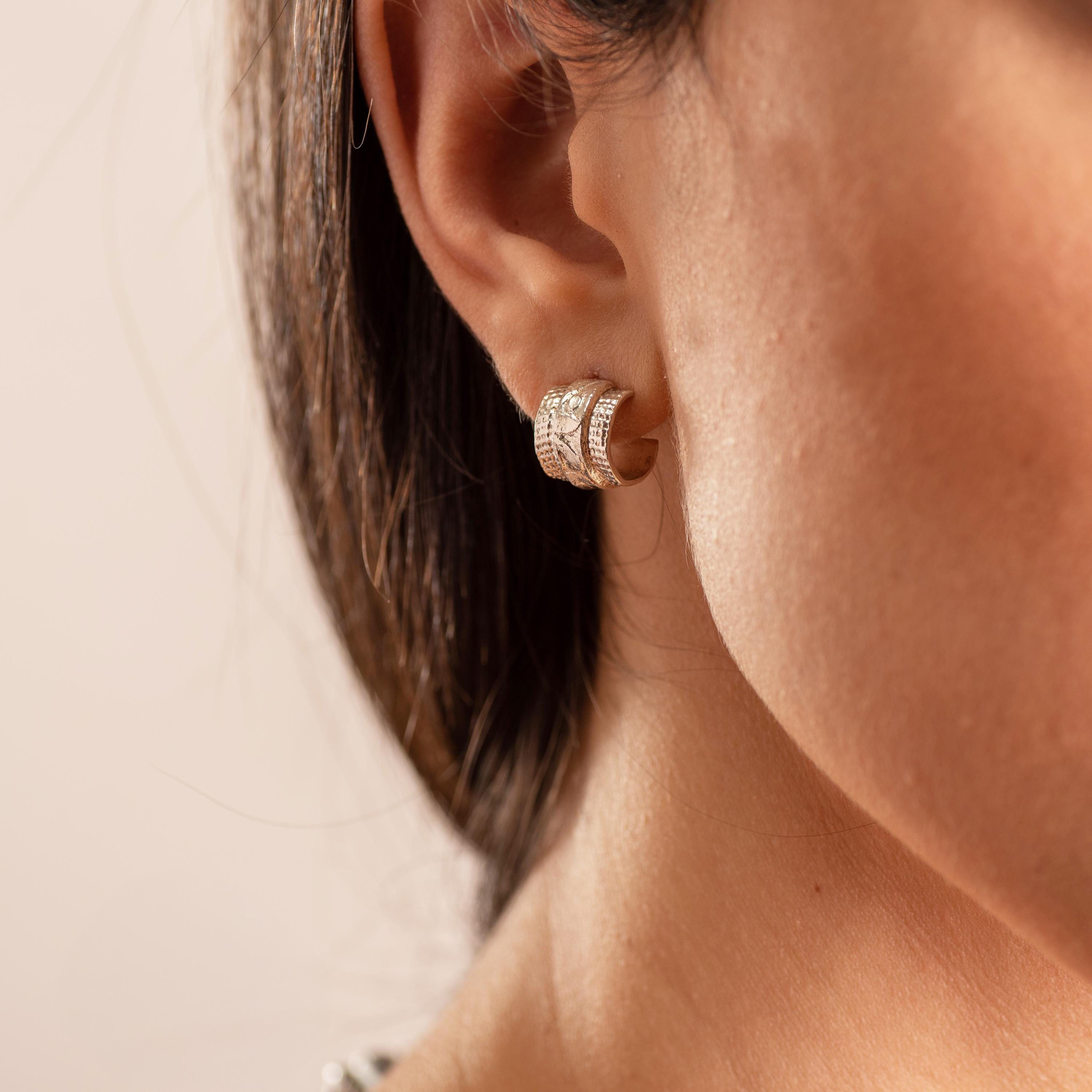 Silver Toned Half Hoop Textured Earrings • Etnic Huggie Hoop Earrings • Handmade Silver Semi Hoop Earrings • Bohemian Gift Earrings