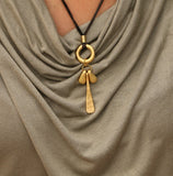 Dainty Black and Gold Pendant Necklace