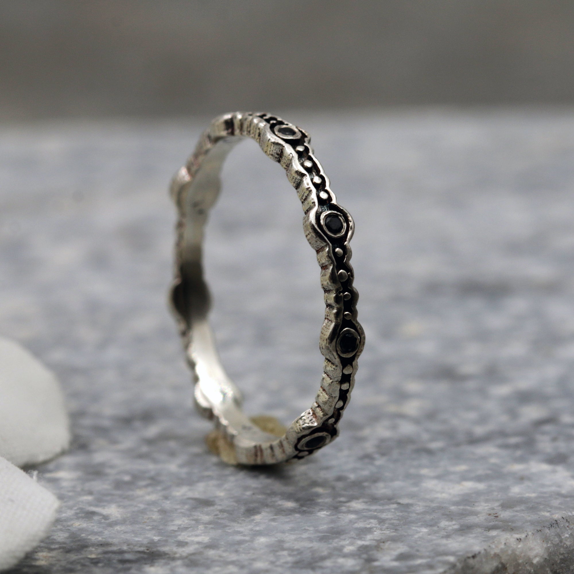 טבעת יהלום שחור בהתאמה אישית מכסף סטרלינג שיק