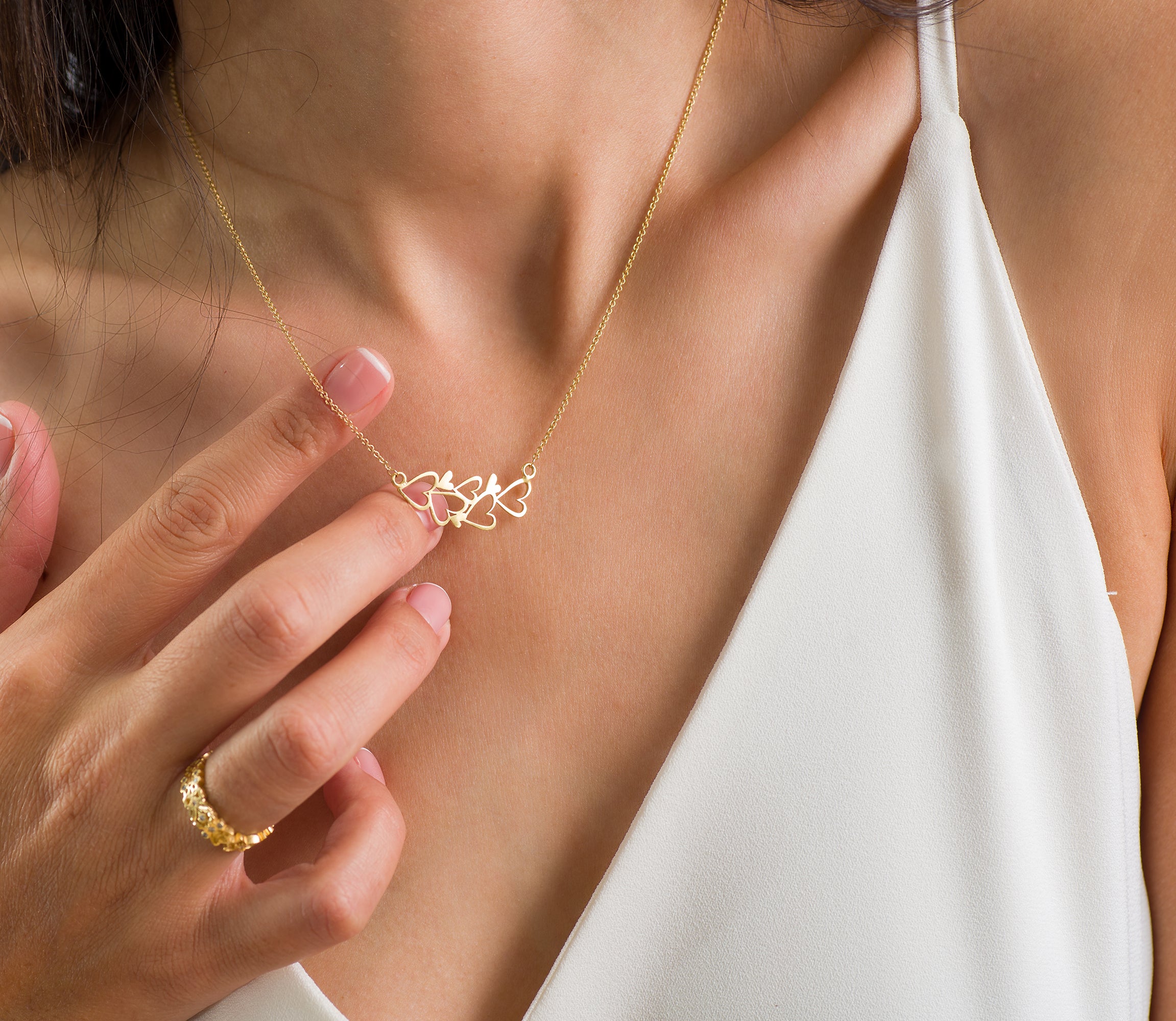 Brass 18k Rose Gold V Shape Chain Pendant For Women