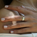 טבעת כסף גדולה בעבודת יד עם Garnet-fb
