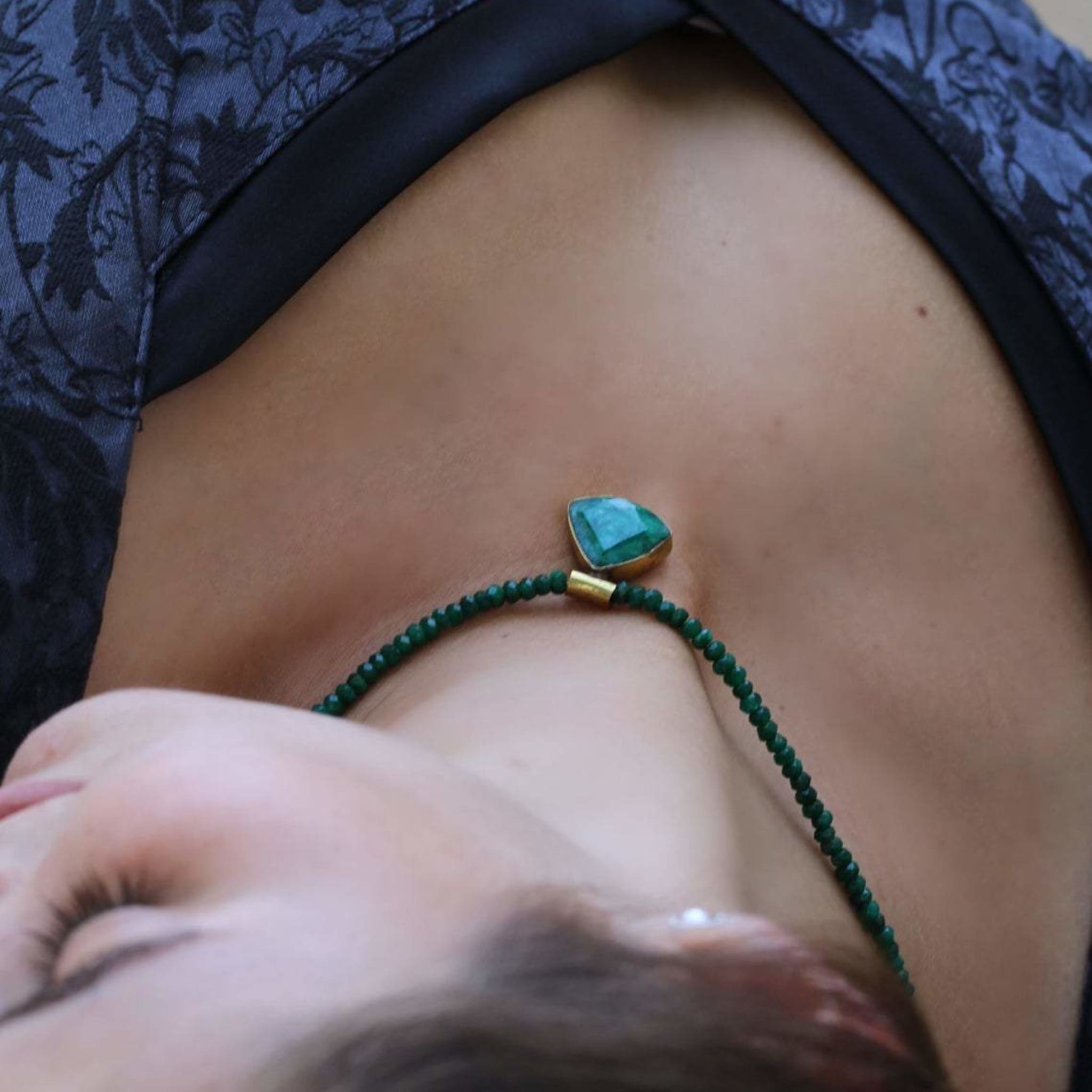 Sophisticated Emerald Pendant Necklace Necklaces