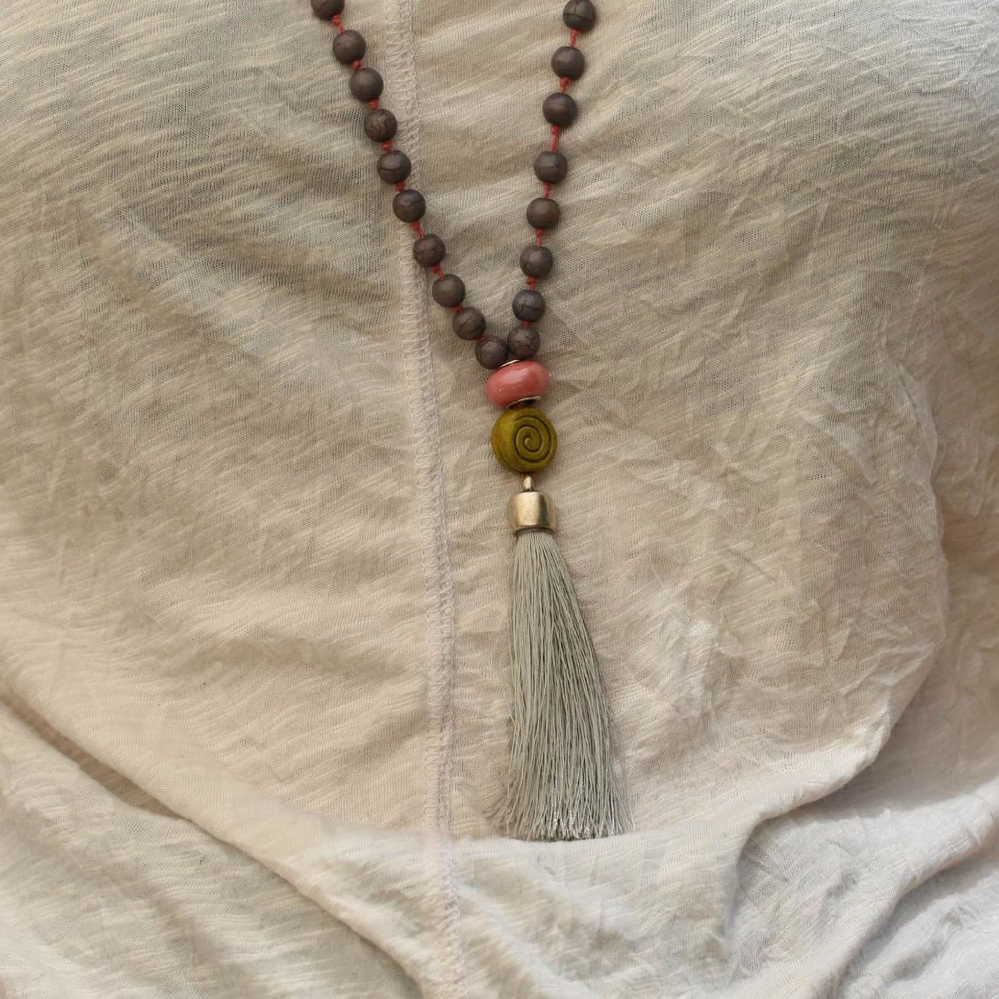 Tassel And Howlite Beads Long Necklace Necklaces
